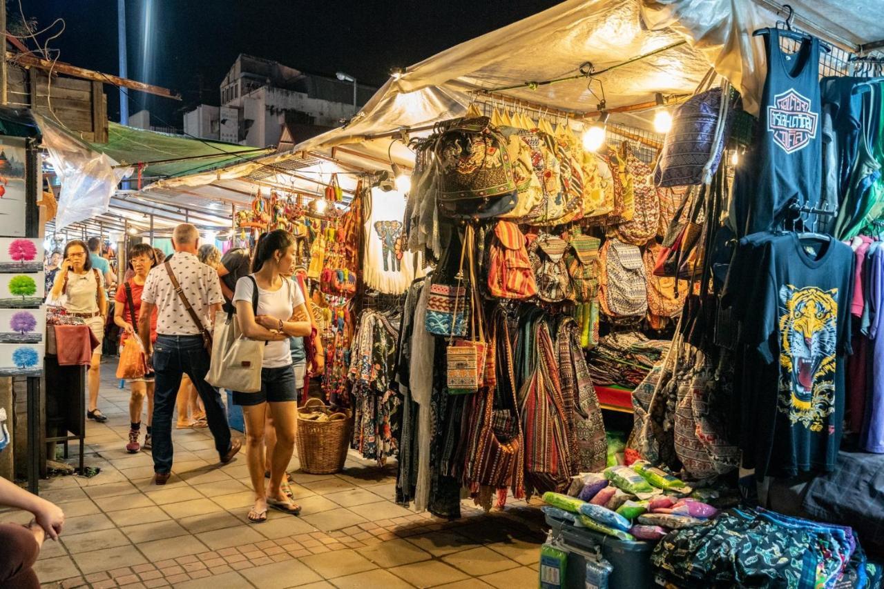 Go Inn Night Bazaar Chiang Mai Zewnętrze zdjęcie